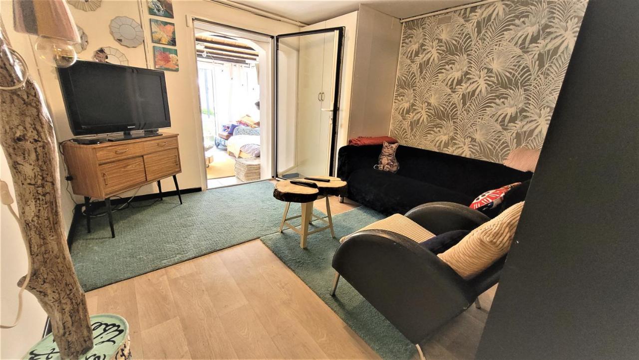 Appartement, Atelier D'Artiste Chelles  Luaran gambar